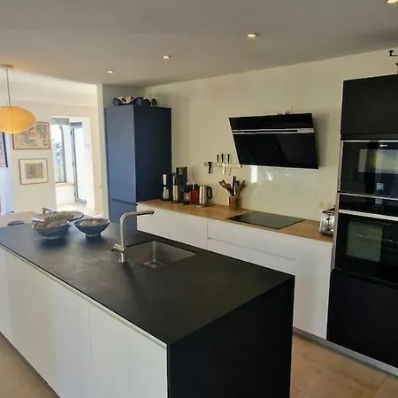 Des Reves, Superbe Vue Et Port, Proche Centre, Piscine, Climatisation *